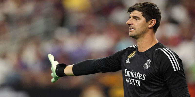 Thibaut Courtois có mặt trong danh sách thủ môn hay nhất thế giới