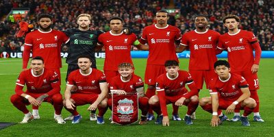 Màu áo và biểu tượng CLB Liverpool